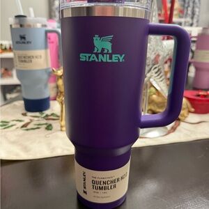 40oz Stanley Deep Purple Hard to find